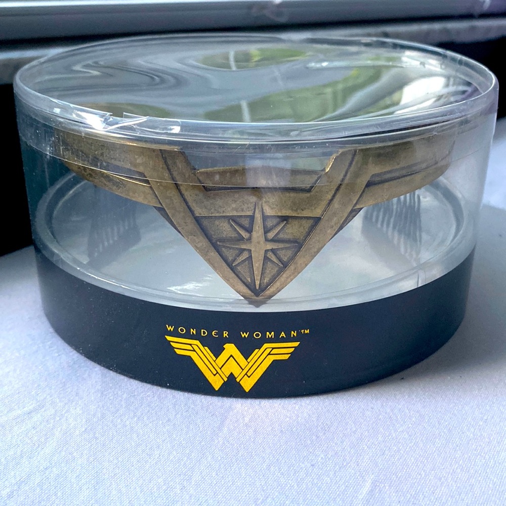 DC Comics Wonder Woman Tiara